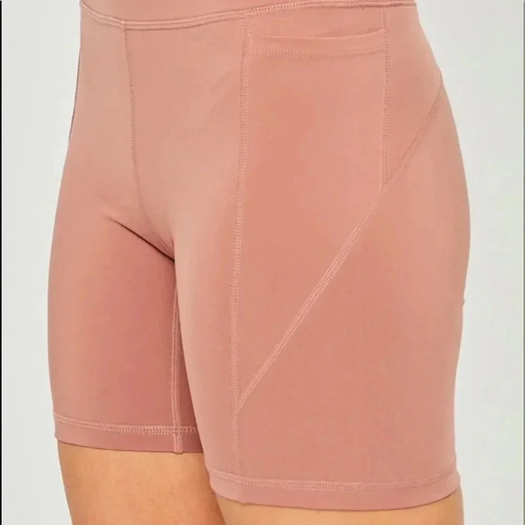 High Waisted Shorts Activewear Seam Detail Side Pockets Pink Clay Compression - Picture 8 of 8
